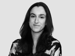 Image of Andrea Lisnier
